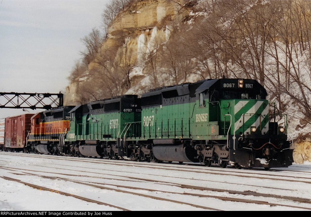 BNSF 8067 East